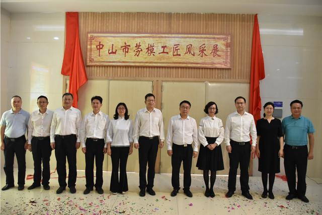 下载 (1).jpg