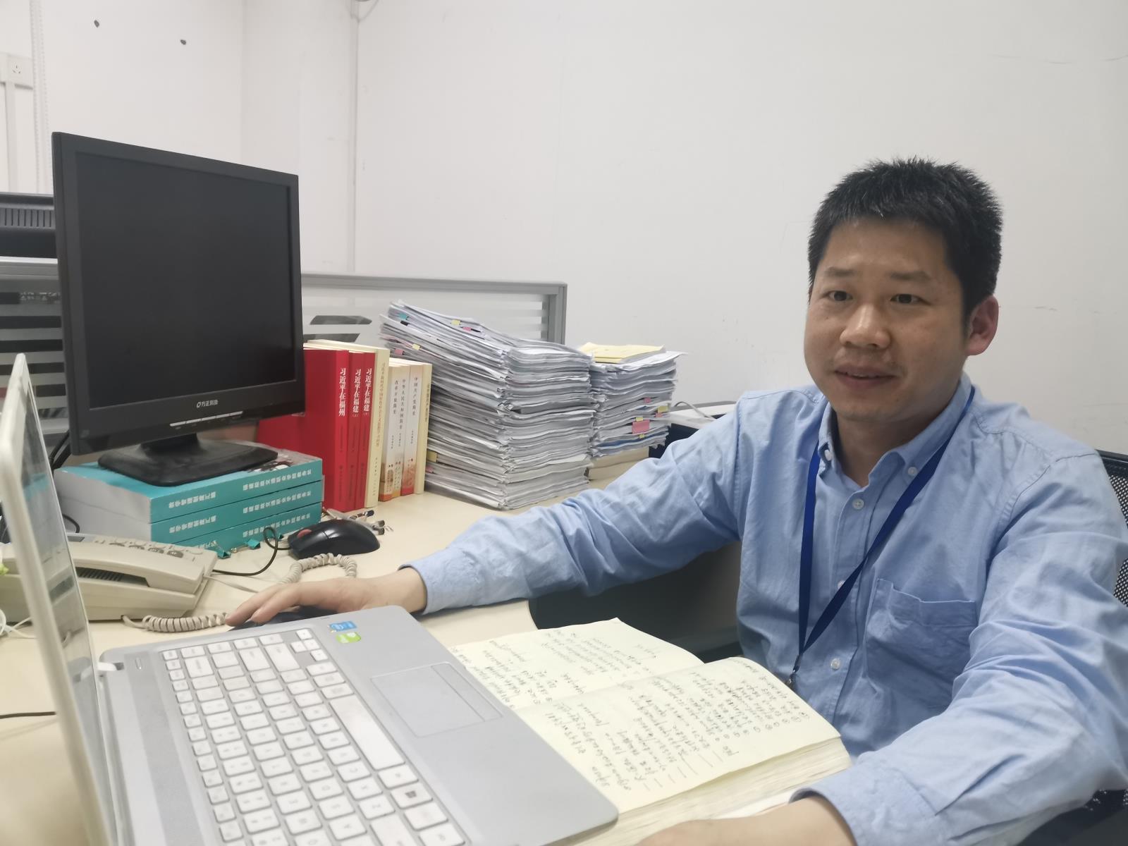 工作照.jpg